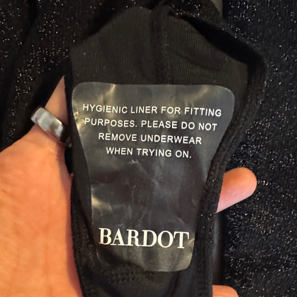 Bardot Black Long Sleeve Bodysuit NWT Small - Picture 4 of 7